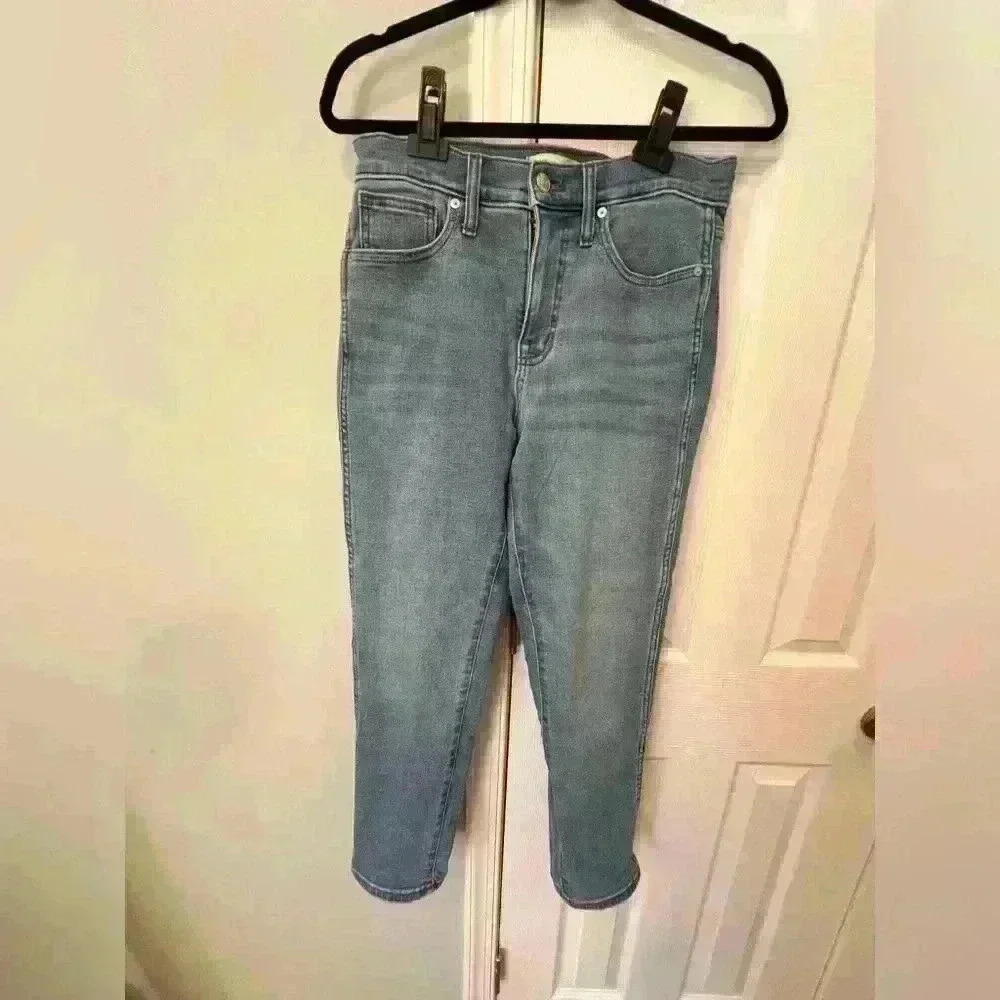 Madewell Women’s 27 Mid Rise Stovepipe Jeans Medium Wash